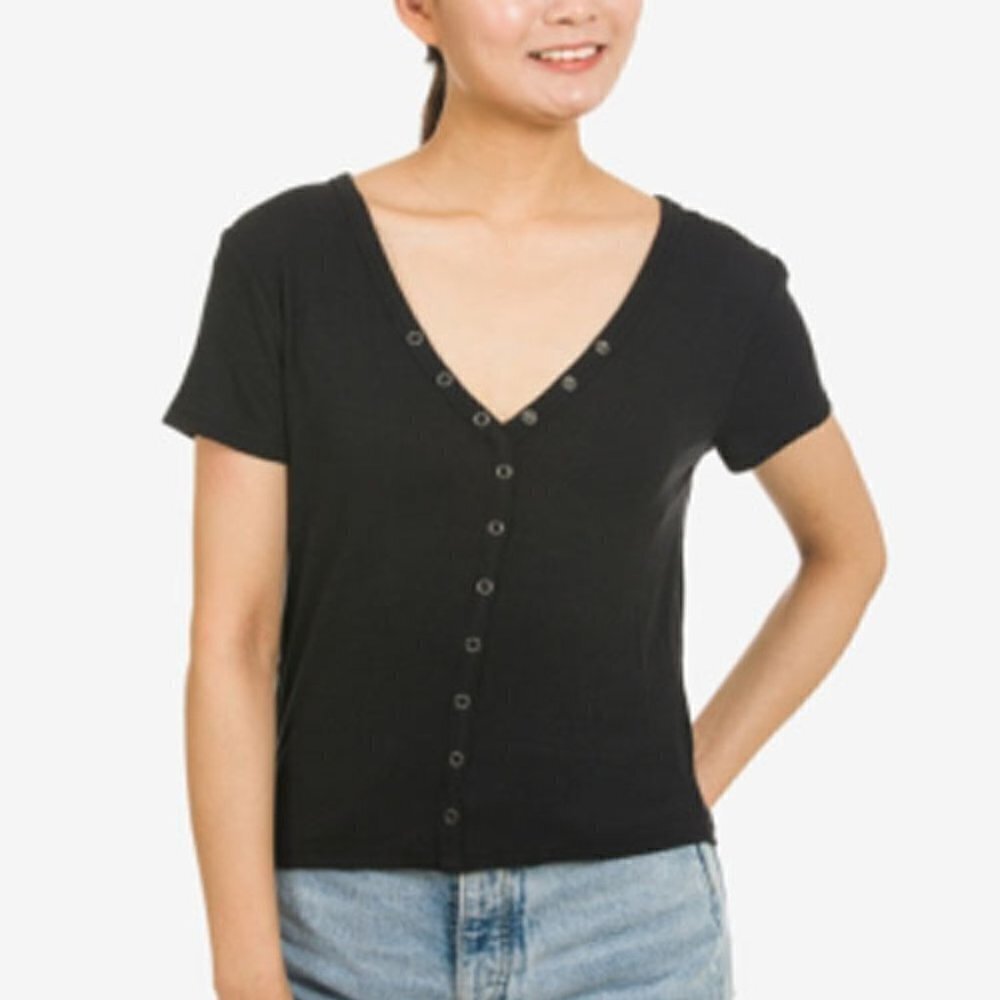 JR269 Hippie Rose Black Juniors' Snap-Front Henley Top Size XS